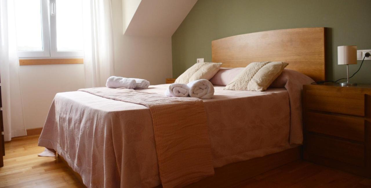 Apartamentos Gallaecia Val do Dubra Luaran gambar